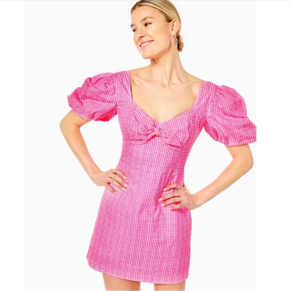 NWT Lilly Pulitzer Nilany Romper in Pink
Isle, sz 6
